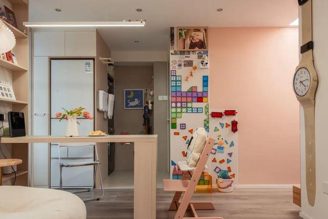 老破小收获温暖明亮学区房幸福十足!不朽情缘平台推荐他带妻女搬回56㎡(图9) 老破小收获温暖明亮学区房幸福十足!不朽情缘平台推荐他带妻女搬回56㎡(图9)