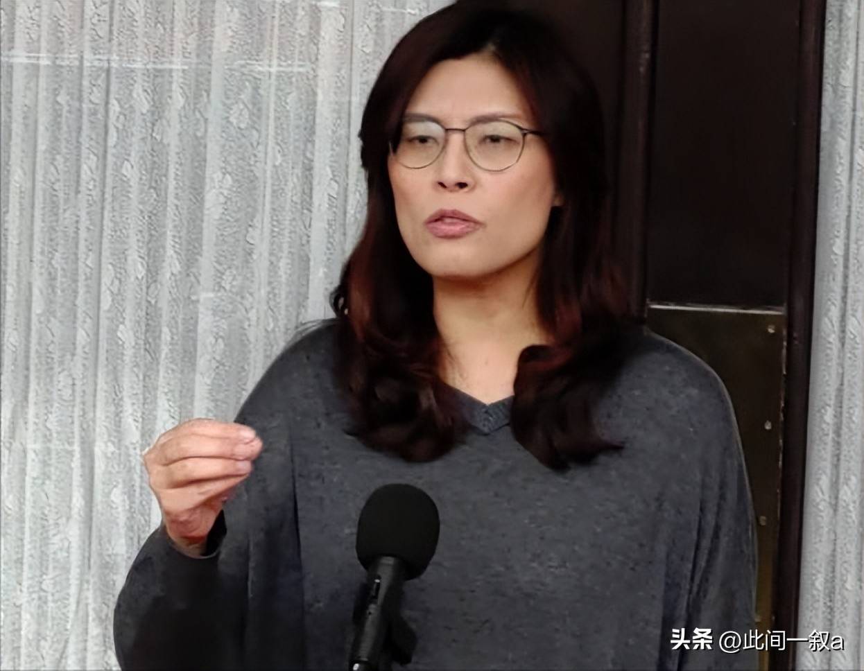 援全部到齐张亚中断言:输怕了不朽情缘8人压倒性支持郑丽(图2) 援全部到齐张亚中断言:输怕了不朽情缘8人压倒性支持郑丽(图2)